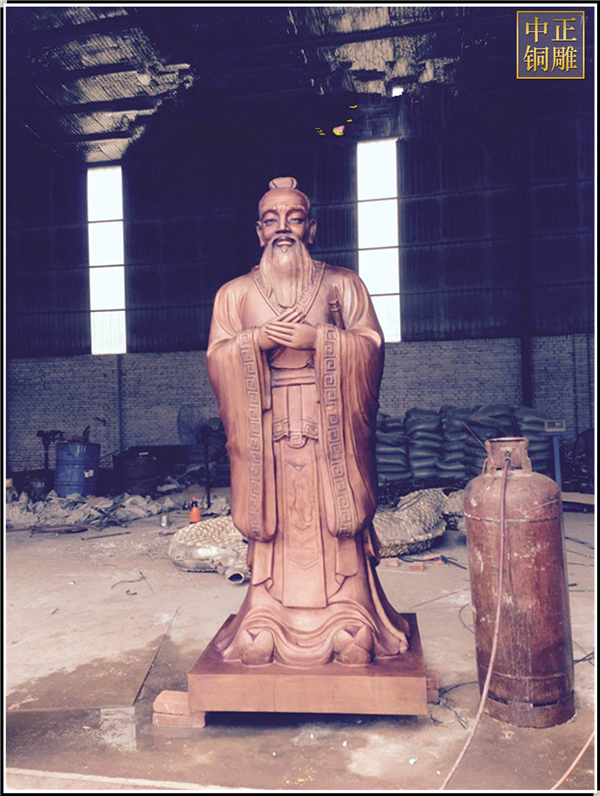 銅雕孔子像雕塑.jpg 銅雕孔子像雕塑.jpg